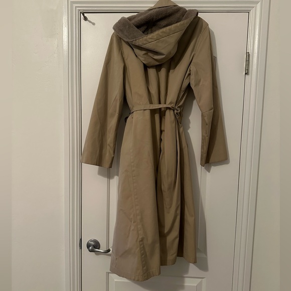 Vintage London Fog Manicoat - Picture 7 of 9